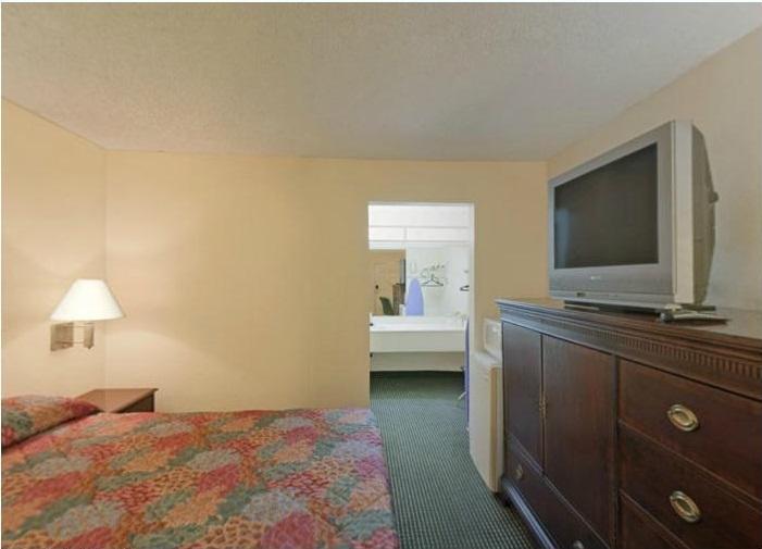 Americas Best Value Inn Laredo Exterior foto