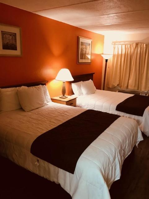 Americas Best Value Inn Laredo Exterior foto